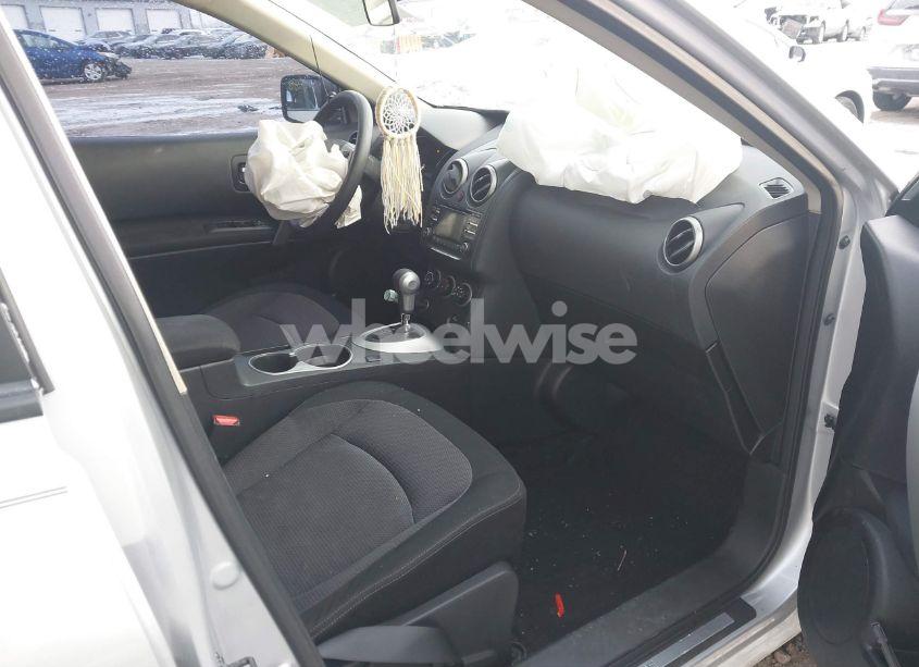 Photo 5 of 2012 Nissan Rogue SV (VIN JN8AS5MV9CW707301)