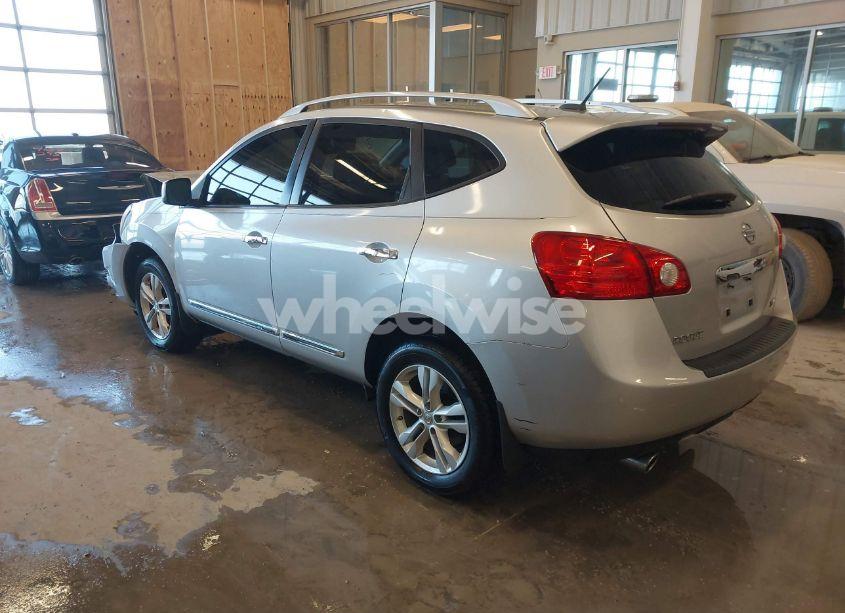 Photo 3 of 2012 Nissan Rogue SV (VIN JN8AS5MV9CW711400)