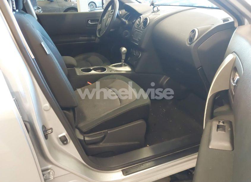 Photo 5 of 2012 Nissan Rogue SV (VIN JN8AS5MV9CW711400)