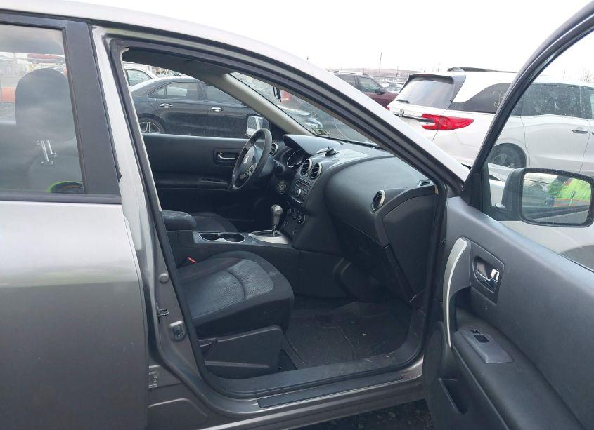 Photo 5 of 2012 Nissan Rogue S (VIN JN8AS5MV9CW713454)