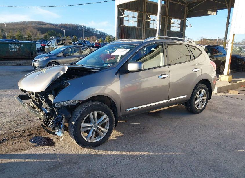 Photo 2 of 2012 Nissan Rogue SV (VIN JN8AS5MV9CW716063)