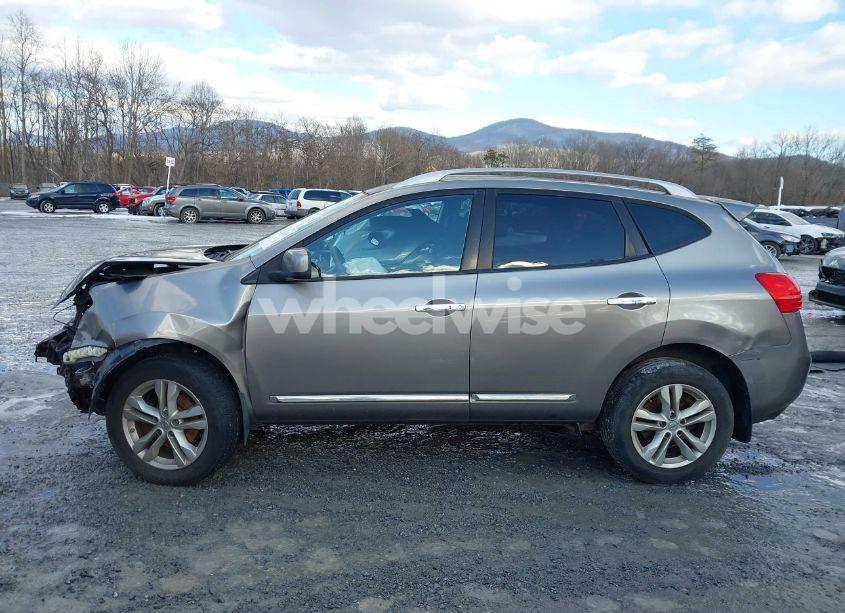 Photo 15 of 2012 Nissan Rogue SV (VIN JN8AS5MV9CW717391)