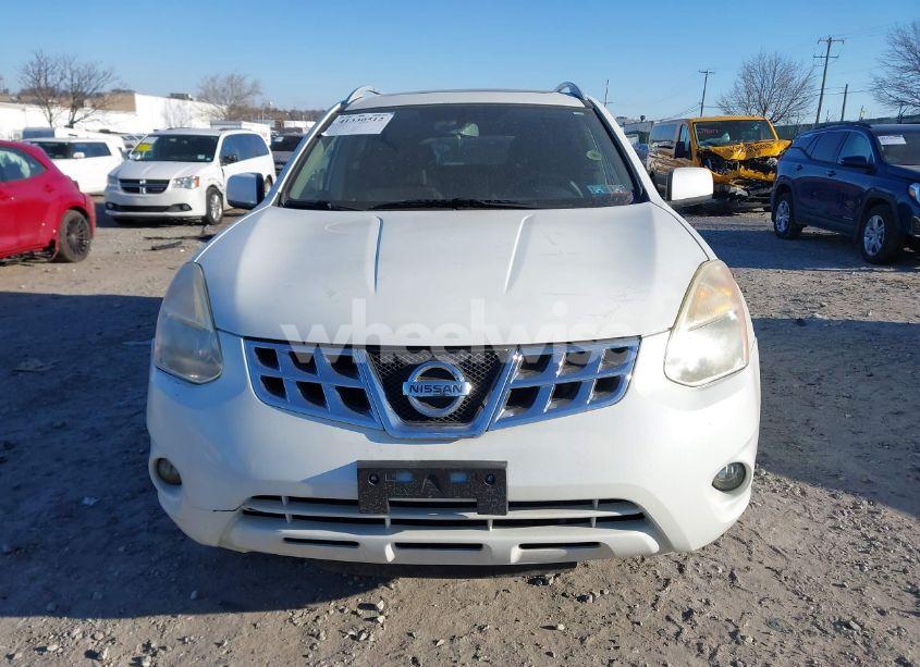 Photo 11 of 2013 Nissan Rogue SV (VIN JN8AS5MV9DW127452)