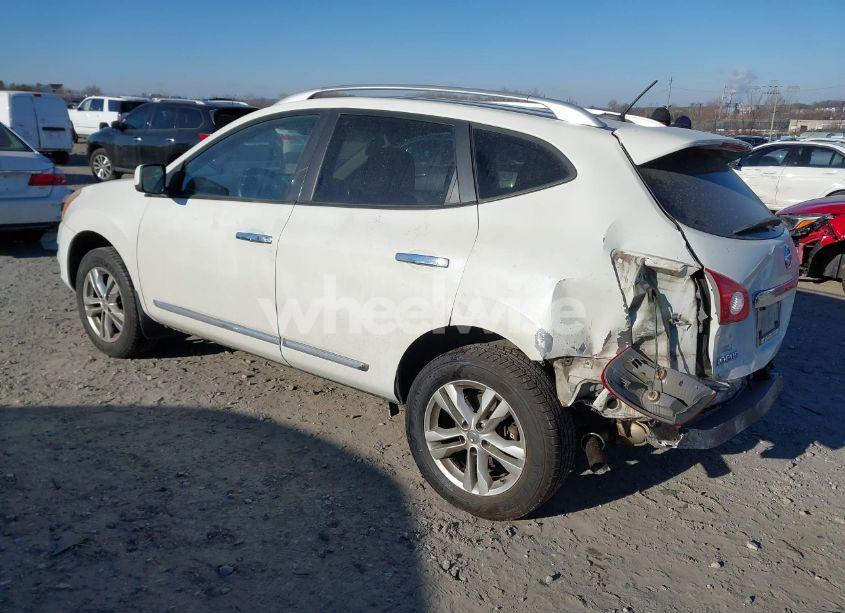 Photo 3 of 2013 Nissan Rogue SV (VIN JN8AS5MV9DW127452)