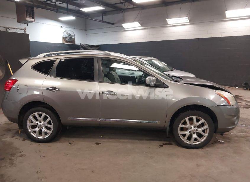 Photo 13 of 2013 Nissan Rogue SV W/SL PKG (VIN JN8AS5MV9DW627191)