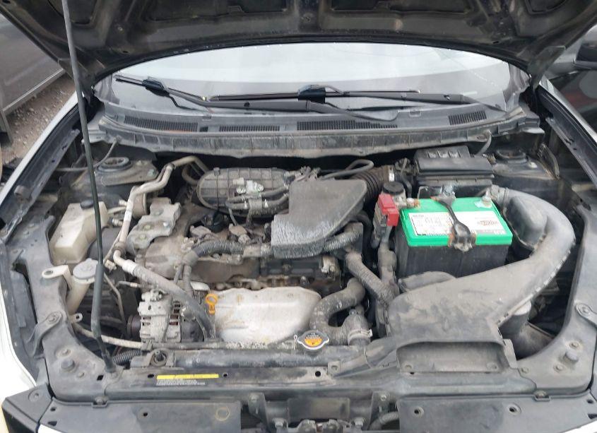 Photo 6 of 2013 Nissan Rogue S (VIN JN8AS5MV9DW631421)