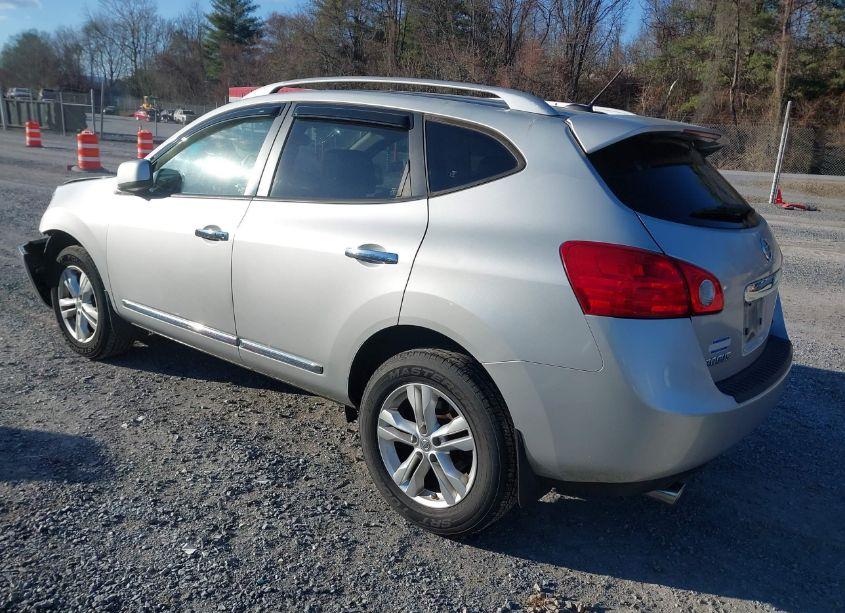 Photo 3 of 2013 Nissan Rogue SV (VIN JN8AS5MV9DW645772)