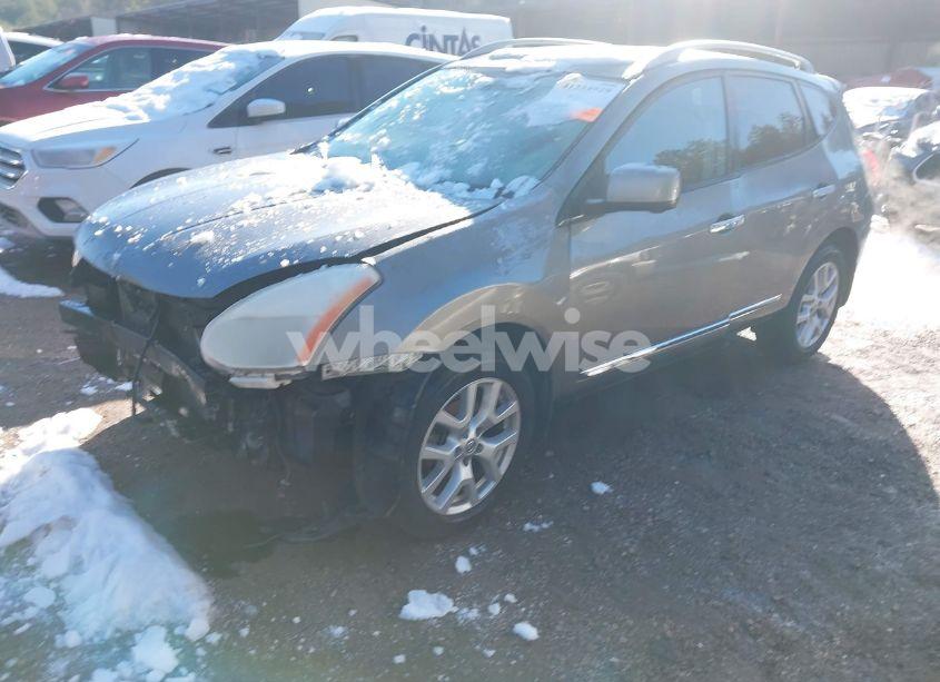 Photo 2 of 2013 Nissan Rogue SV W/SL PKG (VIN JN8AS5MV9DW654228)