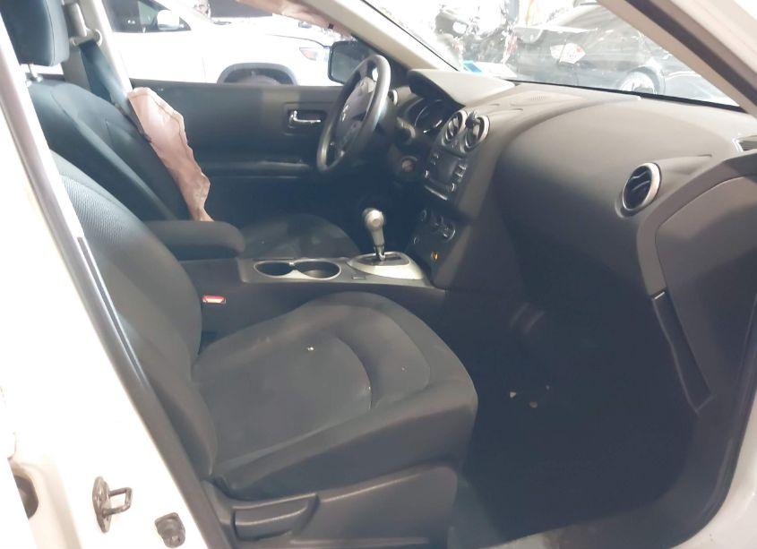 Photo 5 of 2014 Nissan Rogue SELECT S (VIN JN8AS5MV9EW715336)