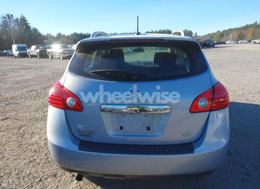 Photo 16 of 2015 Nissan Rogue SELECT S (VIN JN8AS5MV9FW254964)
