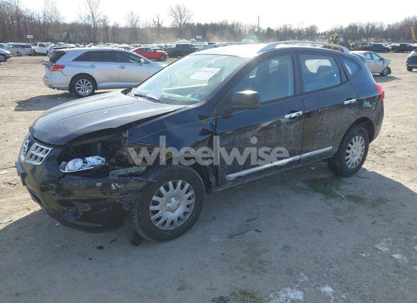 Photo 2 of 2015 Nissan Rogue SELECT S (VIN JN8AS5MV9FW752341)