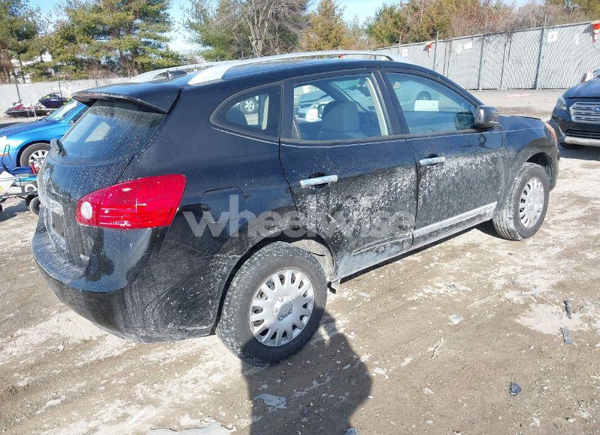 Photo 4 of 2015 Nissan Rogue SELECT S (VIN JN8AS5MV9FW752341)