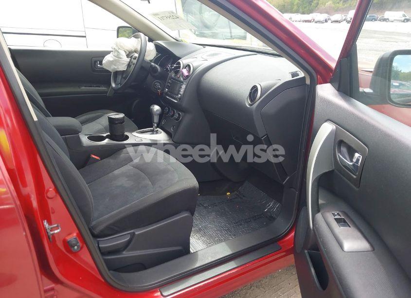 Photo 5 of 2015 Nissan Rogue SELECT S (VIN JN8AS5MV9FW759371)