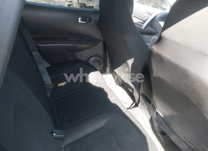 Photo 8 of 2015 Nissan Rogue SELECT S (VIN JN8AS5MV9FW760102)