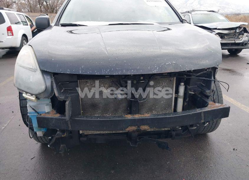 Photo 6 of 2015 Nissan Rogue SELECT S (VIN JN8AS5MV9FW763758)