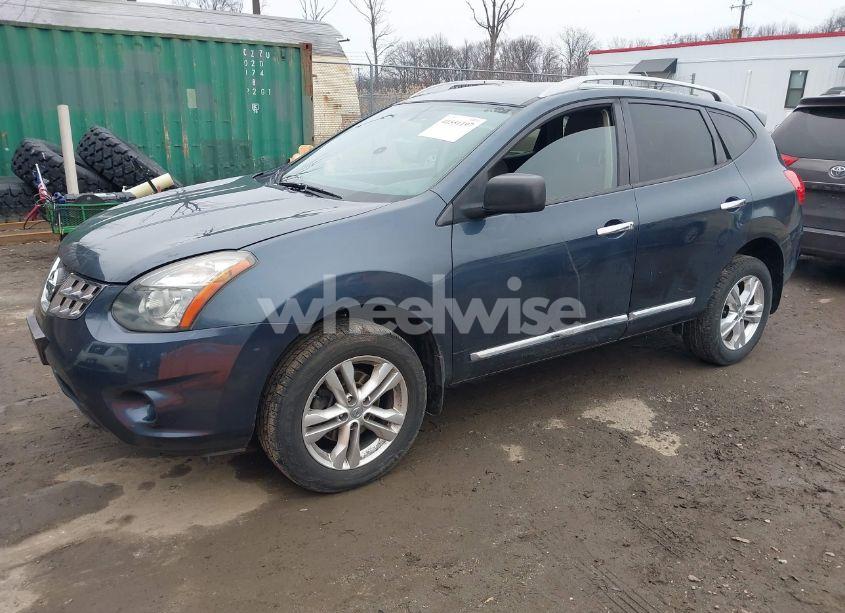 Photo 2 of 2015 Nissan Rogue SELECT S (VIN JN8AS5MV9FW769351)