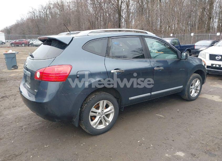 Photo 4 of 2015 Nissan Rogue SELECT S (VIN JN8AS5MV9FW769351)