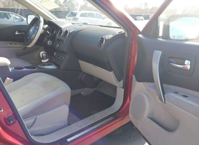 Photo 5 of 2010 Nissan Rogue S (VIN JN8AS5MVXAW146104)