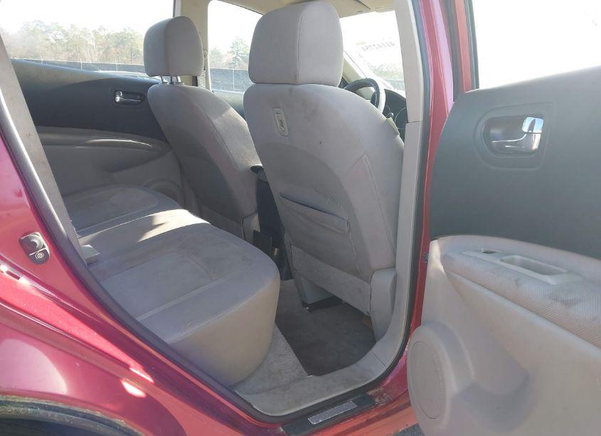 Photo 8 of 2010 Nissan Rogue S (VIN JN8AS5MVXAW146104)