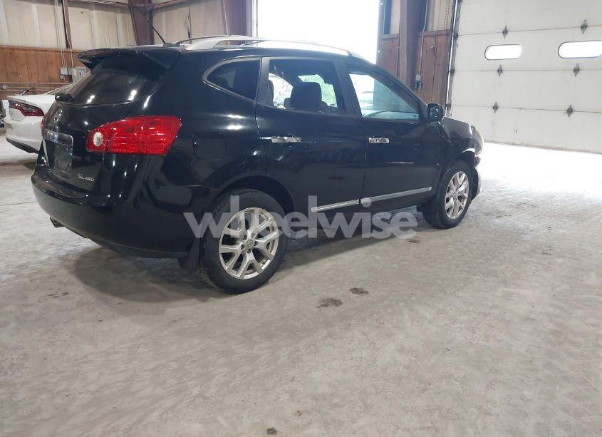 Photo 4 of 2011 Nissan Rogue SV (VIN JN8AS5MVXBW262615)