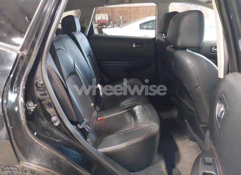 Photo 8 of 2011 Nissan Rogue SV (VIN JN8AS5MVXBW262615)