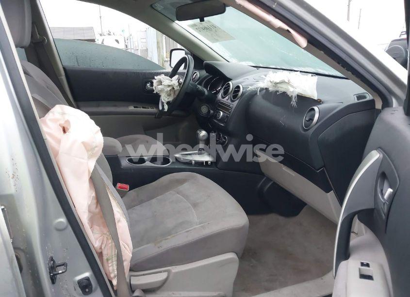 Photo 5 of 2011 Nissan Rogue S (VIN JN8AS5MVXBW266874)