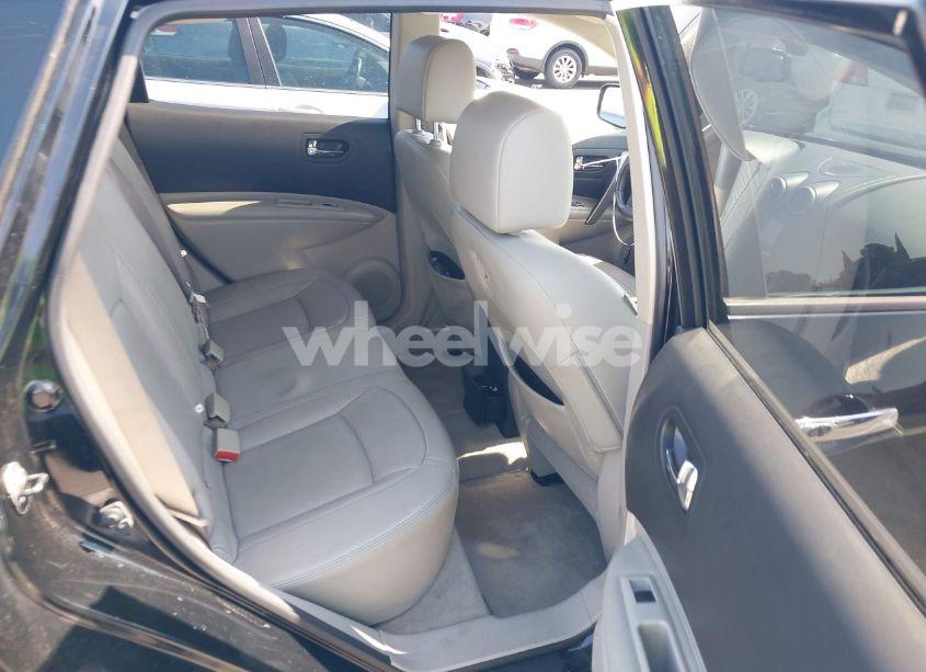 Photo 8 of 2011 Nissan Rogue SV (VIN JN8AS5MVXBW291144)