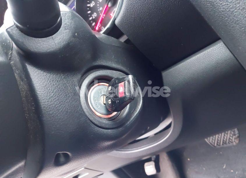 Photo 11 of 2011 Nissan Rogue S (VIN JN8AS5MVXBW297364)