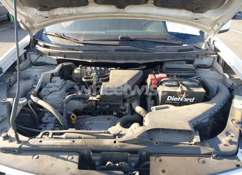 Photo 10 of 2011 Nissan Rogue SV (VIN JN8AS5MVXBW315684)