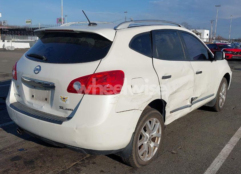 Photo 4 of 2011 Nissan Rogue SV (VIN JN8AS5MVXBW315684)