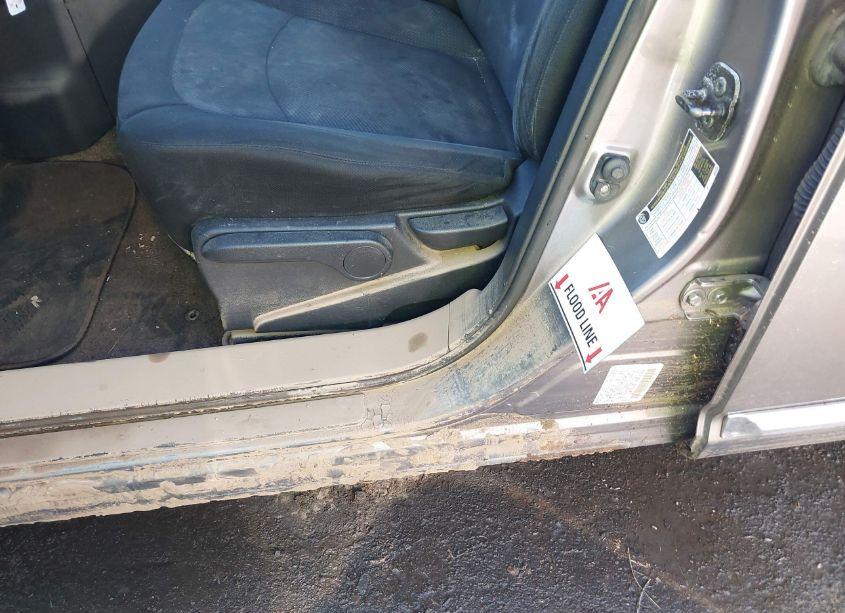 Photo 6 of 2011 Nissan Rogue S (VIN JN8AS5MVXBW661718)