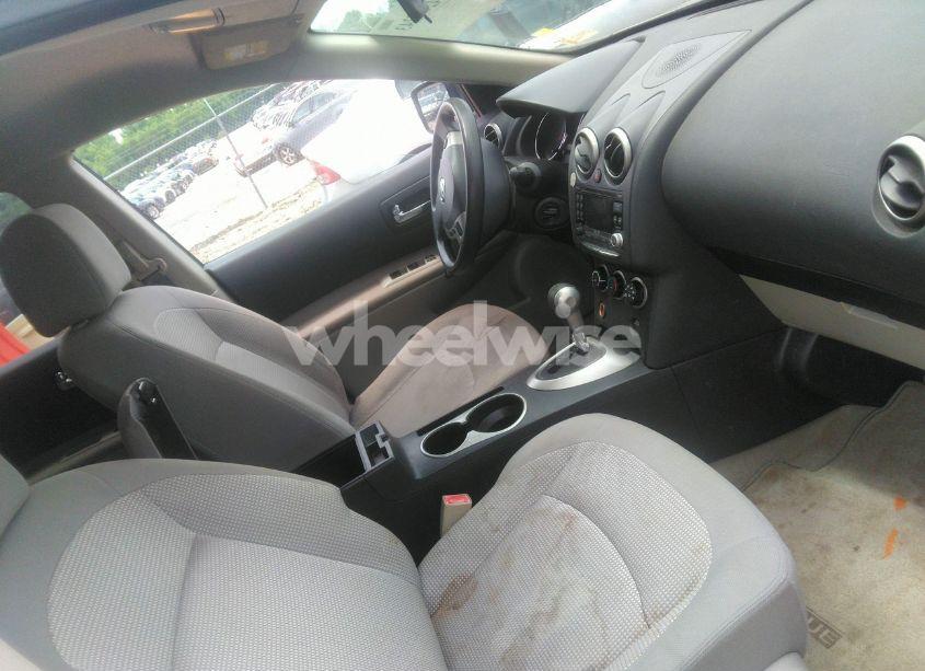 Photo 5 of 2011 Nissan Rogue SV (VIN JN8AS5MVXBW671231)