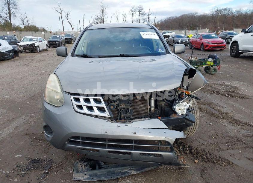 Photo 12 of 2011 Nissan Rogue SV (VIN JN8AS5MVXBW690703)