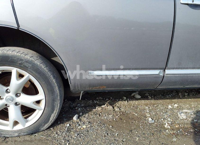 Photo 18 of 2011 Nissan Rogue SV (VIN JN8AS5MVXBW690703)