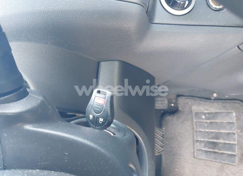 Photo 11 of 2012 Nissan Rogue S (VIN JN8AS5MVXCW399250)