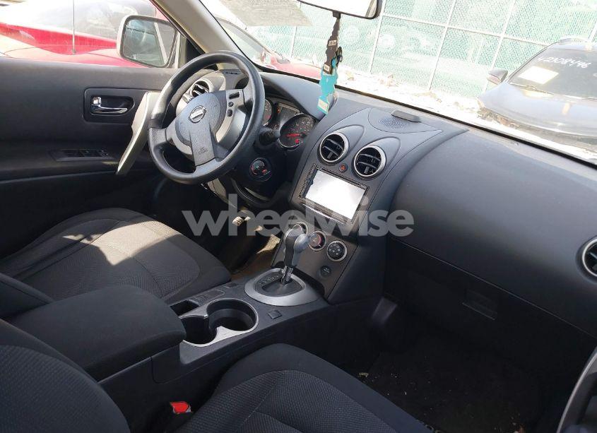 Photo 5 of 2012 Nissan Rogue S (VIN JN8AS5MVXCW399250)