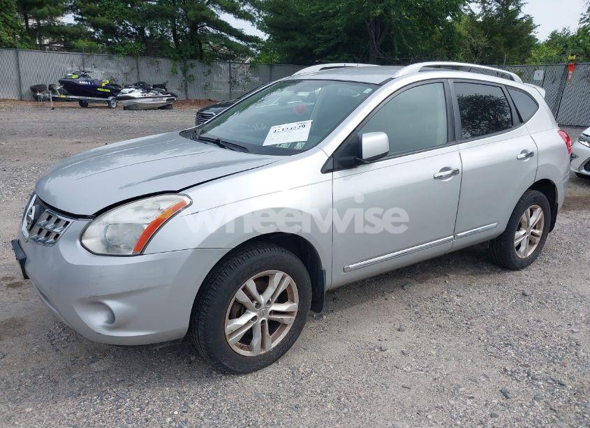 Photo 2 of 2012 Nissan Rogue SV (VIN JN8AS5MVXCW719134)