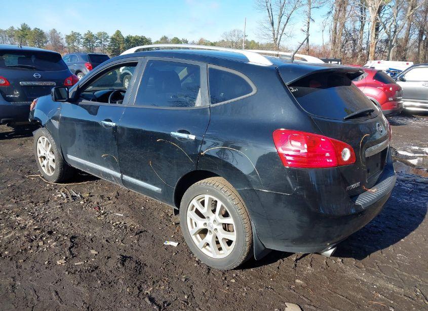 Photo 3 of 2013 Nissan Rogue SV W/SL PKG (VIN JN8AS5MVXDW103614)