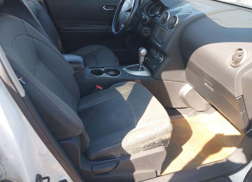 Photo 5 of 2013 Nissan Rogue SV W/SL PKG (VIN JN8AS5MVXDW119392)