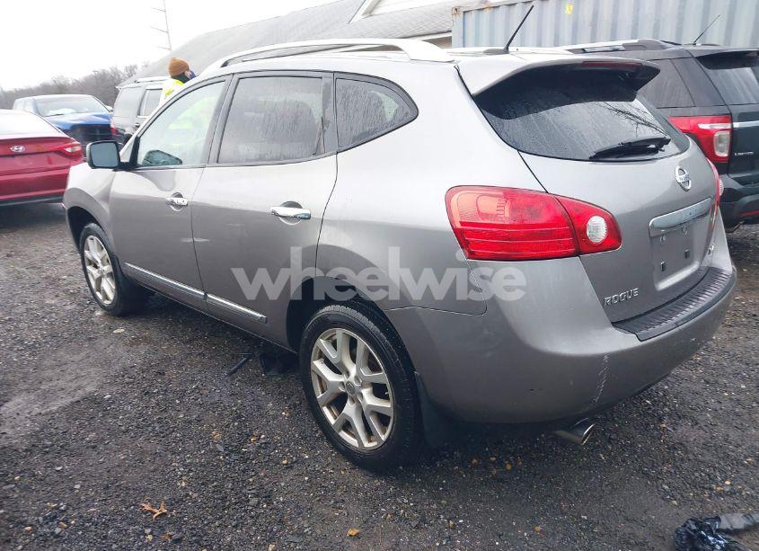 Photo 3 of 2013 Nissan Rogue SV W/SL PKG (VIN JN8AS5MVXDW133177)