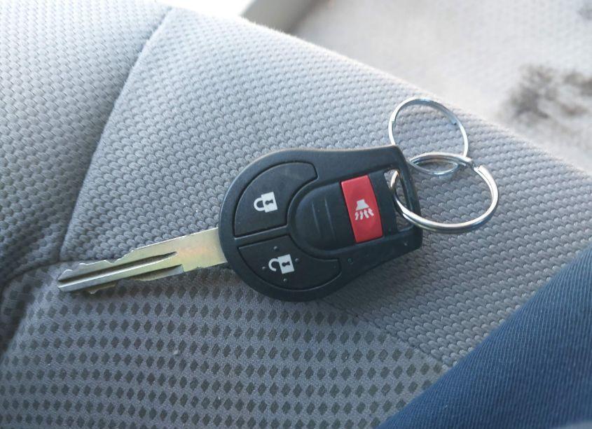 Photo 11 of 2013 Nissan Rogue S (VIN JN8AS5MVXDW142445)