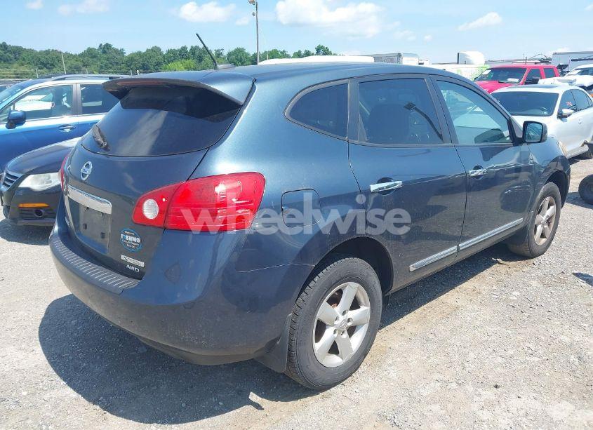 Photo 4 of 2013 Nissan Rogue S (VIN JN8AS5MVXDW604129)