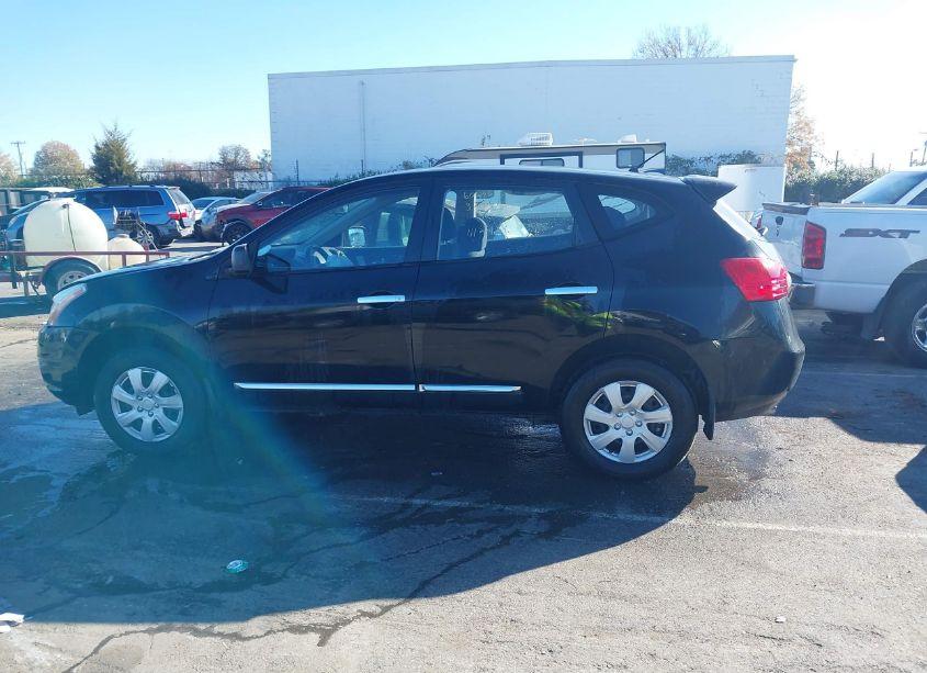 Photo 13 of 2013 Nissan Rogue S (VIN JN8AS5MVXDW608861)