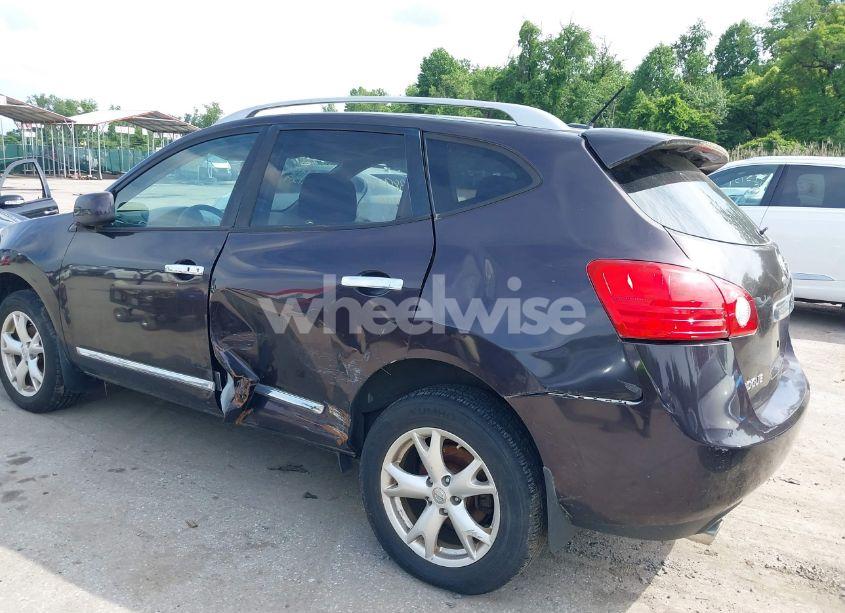 Photo 6 of 2013 Nissan Rogue SV (VIN JN8AS5MVXDW612554)