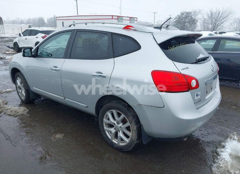 Photo 3 of 2013 Nissan Rogue SV W/SL PKG (VIN JN8AS5MVXDW618208)