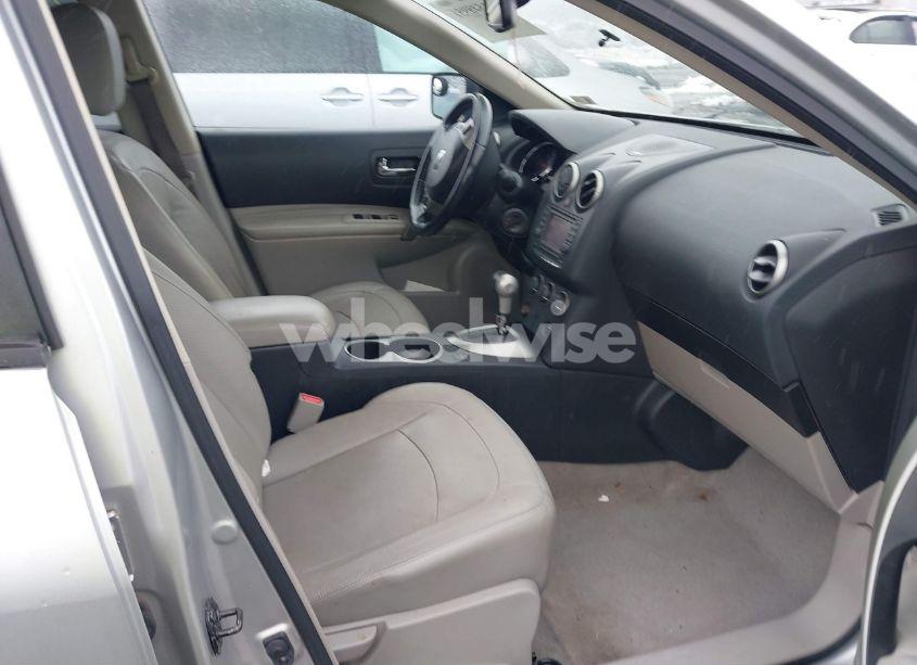 Photo 5 of 2013 Nissan Rogue SV W/SL PKG (VIN JN8AS5MVXDW618208)