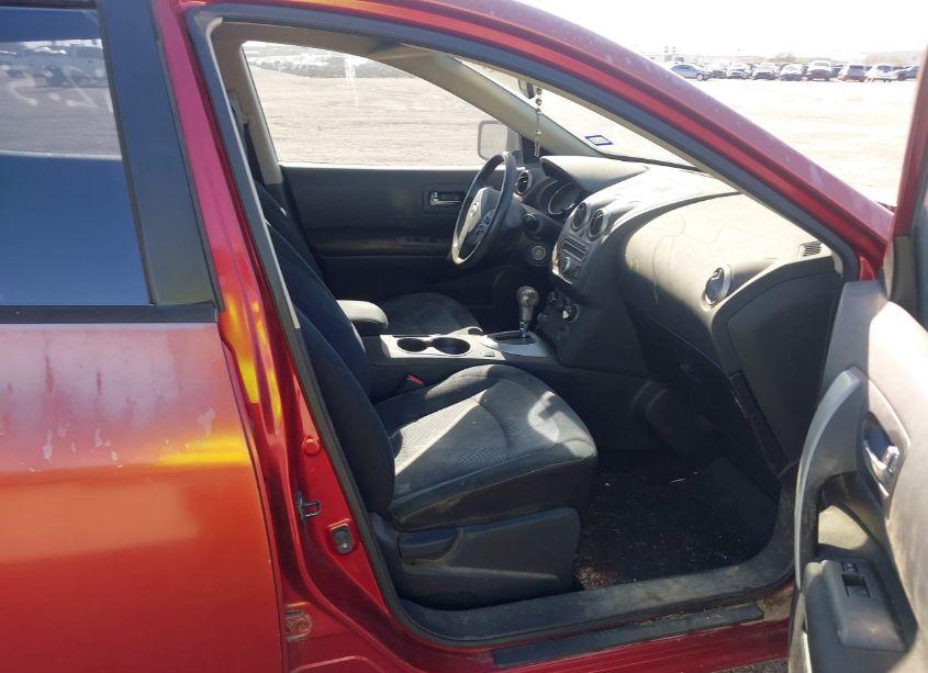 Photo 5 of 2013 Nissan Rogue S (VIN JN8AS5MVXDW622548)