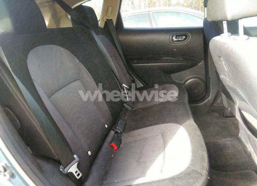 Photo 8 of 2013 Nissan Rogue SV (VIN JN8AS5MVXDW622940)