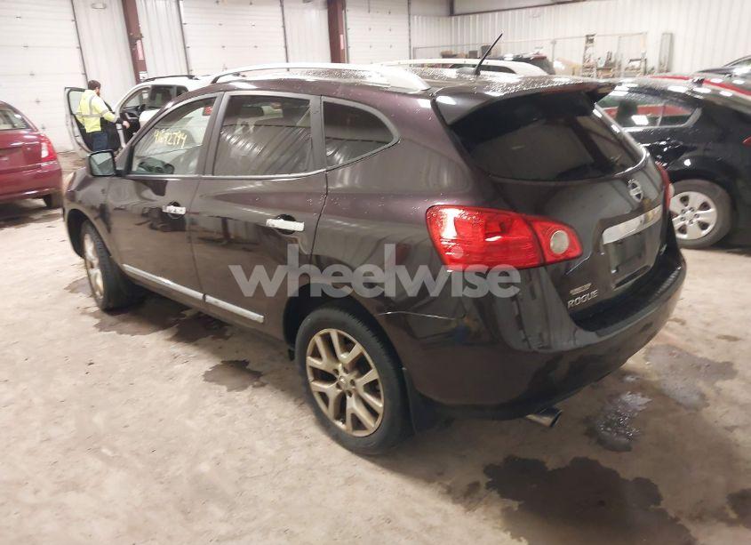 Photo 3 of 2013 Nissan Rogue SV W/SL PKG (VIN JN8AS5MVXDW627071)