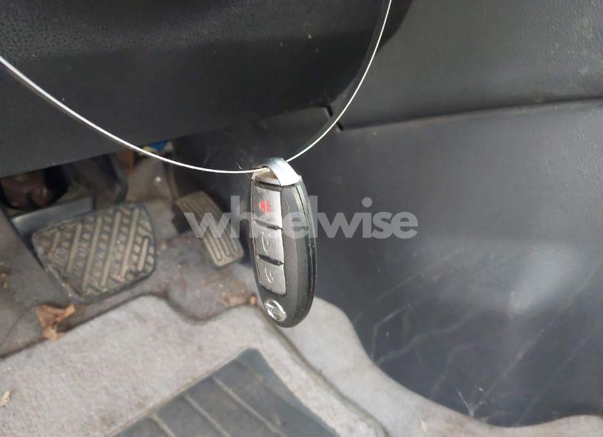 Photo 11 of 2013 Nissan Rogue SV (VIN JN8AS5MVXDW631461)